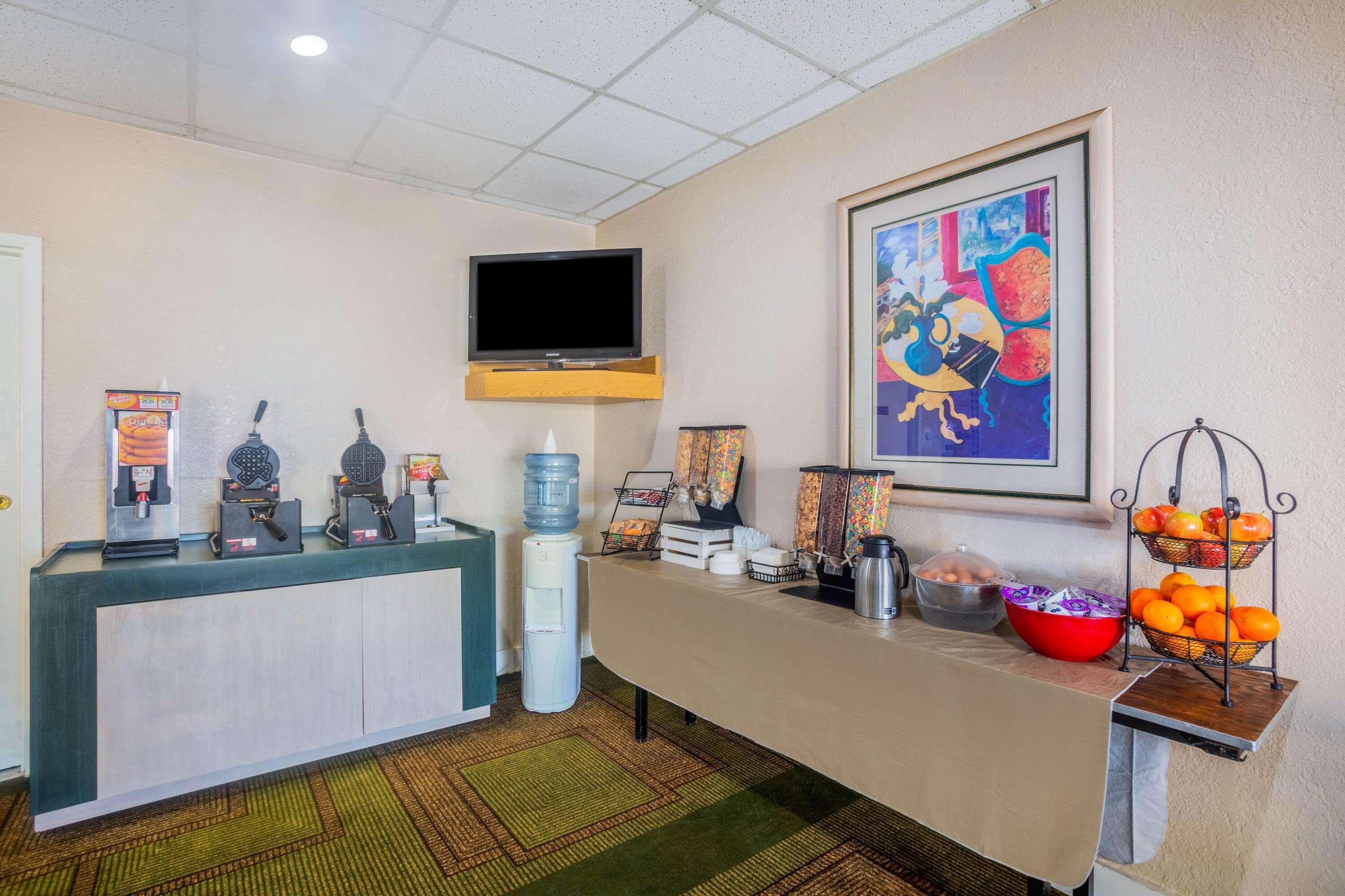 Days Inn By Wyndham Del Rio Dış mekan fotoğraf